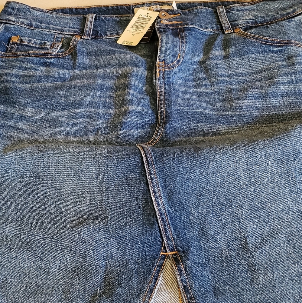 New with Tags Torrid size 18 Denim Skirt